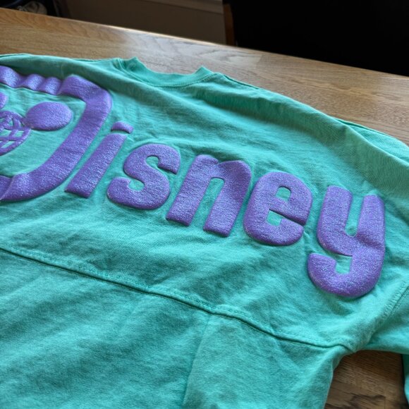 Walt Disney World Glitter Spirit Jersey Little Mermaid Colors Size Small - Picture 10 of 14